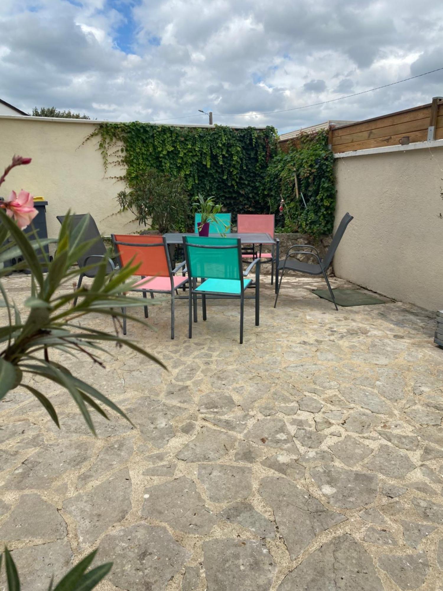 Studio Les Trois Maries Fondettes Proche Tours ภายนอก รูปภาพ